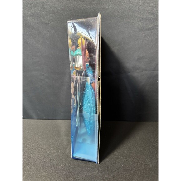 Moxie Girlz Bubble Bath Surprise Lexa Doll Floats in Water With Pet & Bubble - Picture 5 of 8